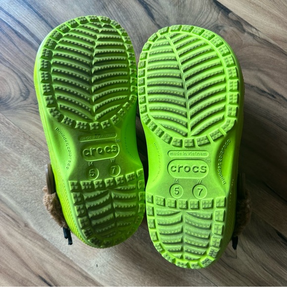 Shrek Crocs - Picture 5 of 5